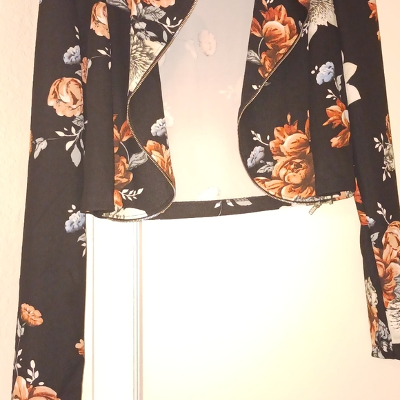 Floral jacket size L - Picture 7 of 8